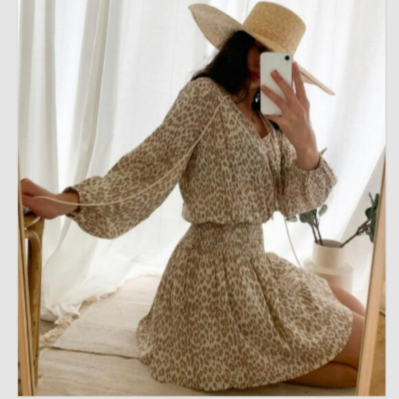 Petal and Pup Rayon Ruffles Printed Gold Long Sleeve Smocked Mini Dress Size 8 - Picture 1 of 1